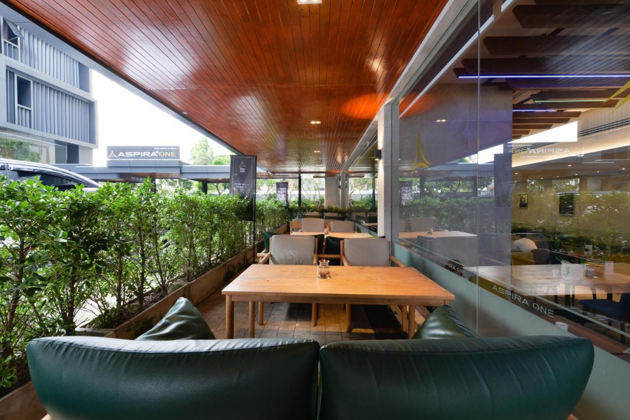 Aspira One Sutthisan Bangkok Extérieur photo