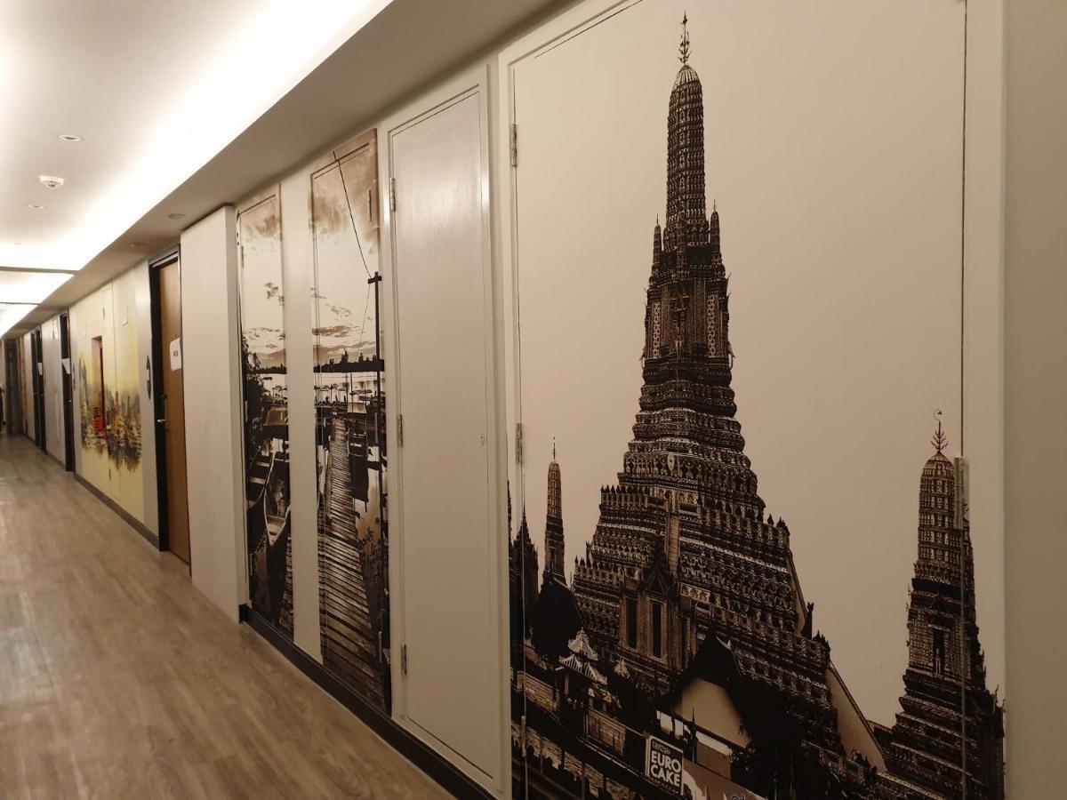 Aspira One Sutthisan Bangkok Extérieur photo
