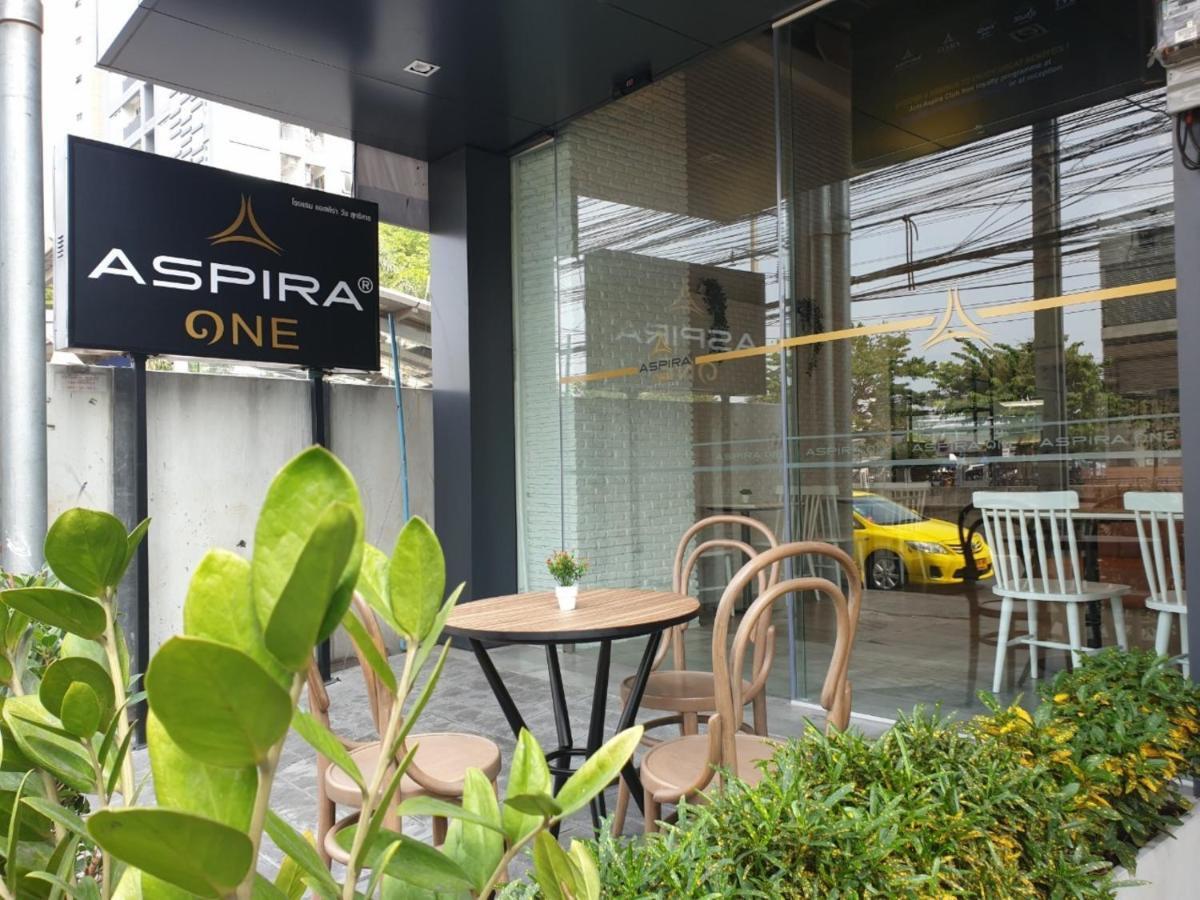 Aspira One Sutthisan Bangkok Extérieur photo
